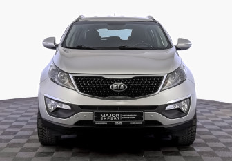 Подержанный автомобиль Kia Sportage 2015 года (2 фото)