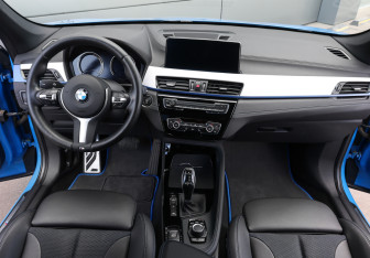 Подержанный автомобиль BMW X1 2019 года (14 фото)