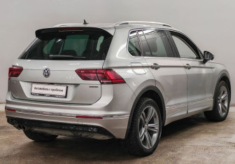 Подержанный автомобиль Volkswagen Tiguan 2018 года (5 фото)