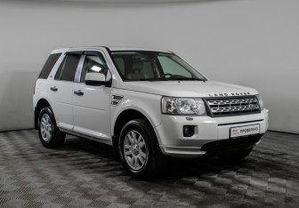 Подержанный автомобиль Land Rover Freelander 2011 года (3 фото)