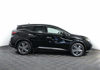 Подержанный автомобиль Nissan Murano Suv 2020 года (4 фото)