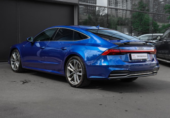 Подержанный автомобиль Audi A7 2019 года (6 фото)