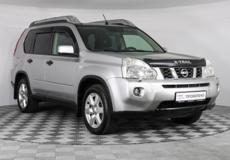 Подержанный автомобиль Nissan X-Trail 2008 года (3 фото)