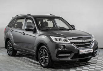 Подержанный автомобиль Lifan X60 2017 года (3 фото)