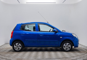 Подержанный автомобиль Kia Picanto 2010 года (4 фото)