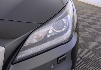 Подержанный автомобиль Genesis G80 2018 года (11 фото)