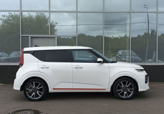 Подержанный автомобиль Kia Soul 2021 года (4 фото)
