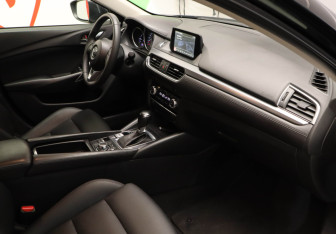 Подержанный автомобиль Mazda 6 Sedan 2015 года (15 фото)