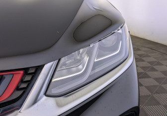 Подержанный автомобиль Geely Coolray 2022 года (10 фото)