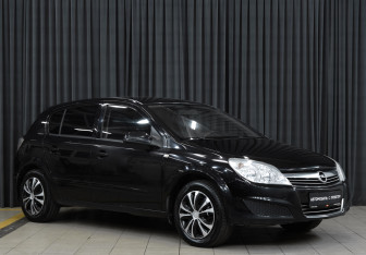 Подержанный автомобиль Opel Astra Hatchback 2008 года (3 фото)