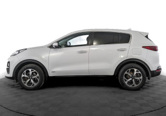 Подержанный автомобиль Kia Sportage 2019 года (8 фото)