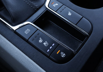 Подержанный автомобиль Kia Carnival 2019 года (19 фото)