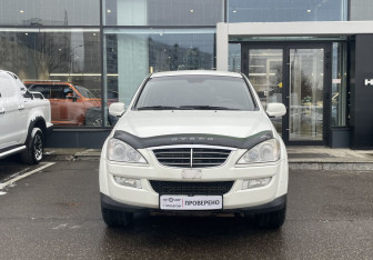 Подержанный автомобиль SsangYong Kyron 2012 года (2 фото)