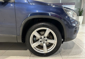 Подержанный автомобиль Volkswagen Tiguan 2012 года (8 фото)