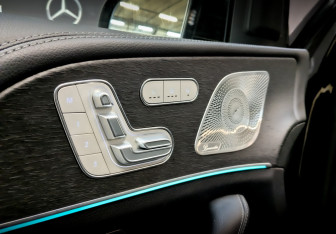 Подержанный автомобиль Mercedes-Benz GLE 2022 года (21 фото)