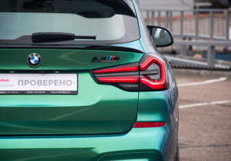 Подержанный автомобиль BMW X3 M 2021 года (11 фото)