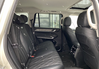 Подержанный автомобиль Tank 500 2023 года (28 фото)