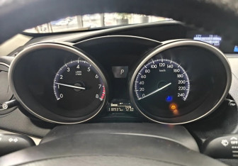 Подержанный автомобиль Mazda 3 Sedan 2012 года (11 фото)