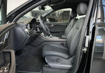 Новый Audi Q7 2025 (7 фото)