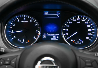 Подержанный автомобиль Nissan X-Trail 2021 года (11 фото)
