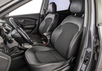 Подержанный автомобиль Hyundai ix35 2013 года (19 фото)