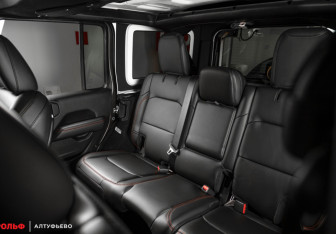 Новый Jeep Wrangler 2025 (12 фото)