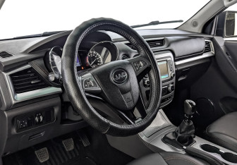 Подержанный автомобиль JAC T6 2023 года (16 фото)