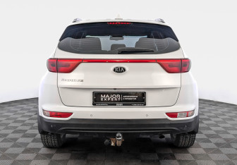 Подержанный автомобиль Kia Sportage 2018 года (6 фото)