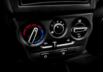 Подержанный автомобиль LADA (ВАЗ) Granta Sedan 2024 года (14 фото)