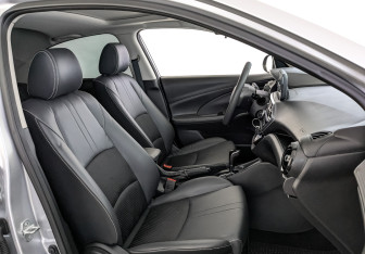 Подержанный автомобиль Changan Alsvin 2023 года (24 фото)