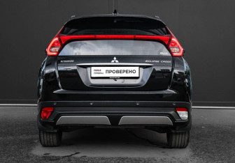 Подержанный автомобиль Mitsubishi Eclipse Cross 2018 года (5 фото)