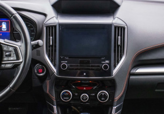 Подержанный автомобиль Subaru Forester Suv 2020 года (14 фото)