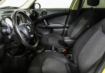 Подержанный автомобиль MINI Countryman 2012 года (11 фото)