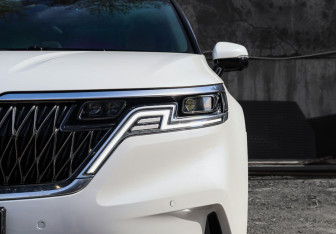 Подержанный автомобиль Kia Carnival 2021 года (39 фото)