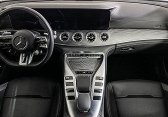 Подержанный автомобиль Mercedes-Benz AMG GT Roadster 2023 года (12 фото)