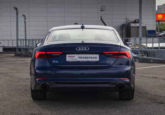 Подержанный автомобиль Audi A5 Coupe 2016 года (7 фото)
