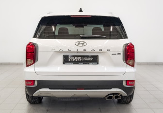 Подержанный автомобиль Hyundai Palisade 2021 года (6 фото)