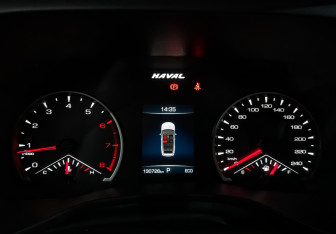 Подержанный автомобиль Haval Jolion 2022 года (14 фото)