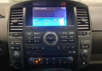 Подержанный автомобиль Nissan Pathfinder 2013 года (16 фото)