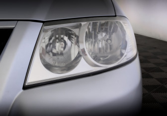 Подержанный автомобиль Nissan Almera Classic 2009 года (17 фото)