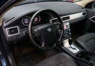 Подержанный автомобиль Volvo XC70 2008 года (11 фото)