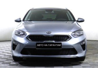 Подержанный автомобиль Kia Ceed Wagon 2020 года (2 фото)