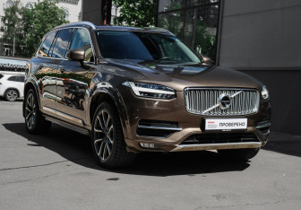 Подержанный автомобиль Volvo XC90 2016 года (3 фото)