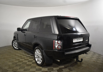Подержанный автомобиль Land Rover Range Rover 2010 года (10 фото)