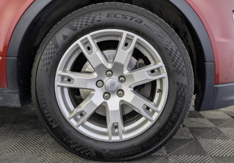 Подержанный автомобиль Land Rover Range Rover Evoque 2016 года (12 фото)