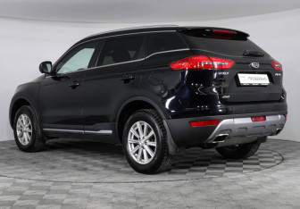 Подержанный автомобиль Geely Atlas 2021 года (7 фото)