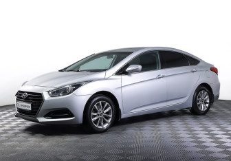 Подержанный автомобиль Hyundai i40 Sedan 2016 года (1 фото)