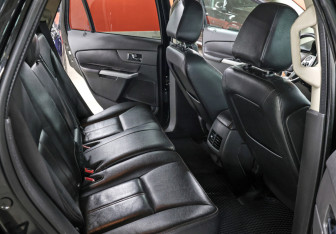 Подержанный автомобиль Ford Edge 2014 года (12 фото)