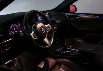 Подержанный автомобиль BMW X4 2018 года (34 фото)
