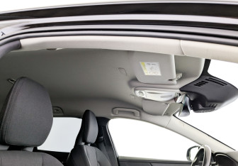 Подержанный автомобиль Volvo V60 2020 года (23 фото)